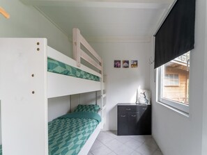 House | 2 bedrooms, individually furnished, bed sheets