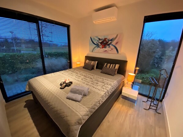 House | 3 bedrooms, individually furnished, bed sheets