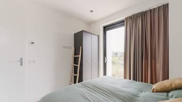 Villa | 4 bedrooms, individually furnished, bed sheets