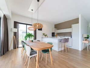 Dining - Luxury Water Villa in Harderwold With Jetty (Zeewolde)