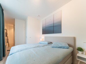 House - Luxury Water Villa in Harderwold With Jetty (Zeewolde)