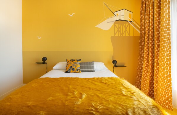 Panoramic Double Room | Premium bedding, individually decorated, desk, laptop workspace