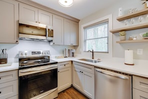 Microwave, stovetop, dishwasher, coffee/tea maker