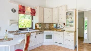 House | Private kitchen | Fridge