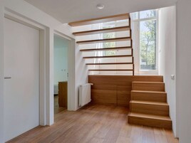 House | Reception