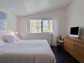 Huis | 4 slaapkamers, individueel gemeubileerd, beddengoed