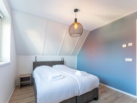 Casa | 6 dormitorios y ropa de cama