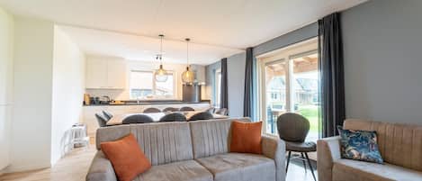 House | Living room