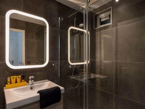 House | Bathroom | Shower - Holiday Home Near Veerse Meer (Kamperland)