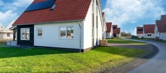 Relaxing Nature Retreat w/ Beach