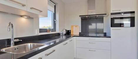 独立别墅 | 私人厨房 | 高脚椅