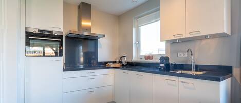 House | Private kitchen | Highchair