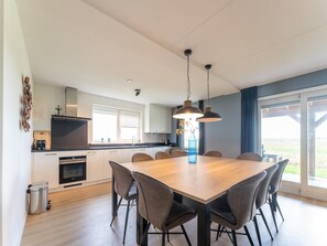 บ้านพัก | ร้านอาหาร