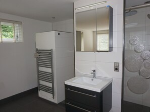 Bungalow | Badezimmer