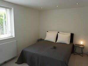 Bungalow | 4 dormitorios y mobiliario individual