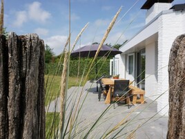 Bungalow | Exterior