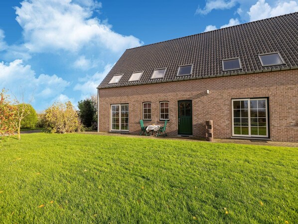 House | Exterior