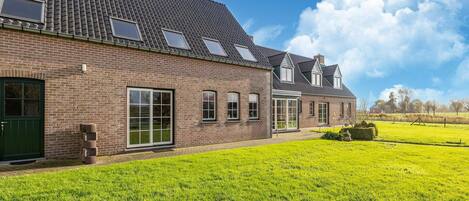 House | Exterior