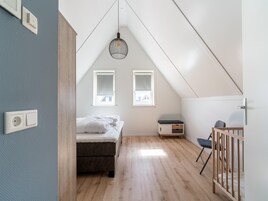 Casa | 3 quartos, individualmente mobiliados, roupa de cama