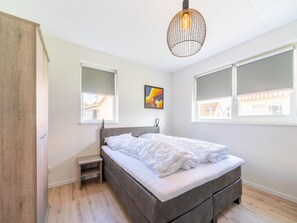 Huis | 3 slaapkamers, individueel gemeubileerd, beddengoed