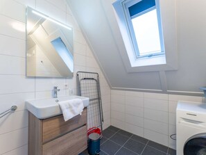 House | Bathroom - Modern Holiday Home by the sea With Sauna (Scherpenisse)