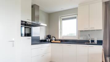 House | Private kitchen | Microwave