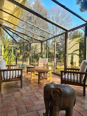 Interior - Villa Nausica: An elegant and welcoming three-story villa surrounded by a large private park in the hills of Brianza, with Free WI-FI. (Sirtori)