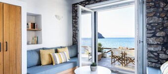 Mochlos Waterside - Romantic Waterside Studio