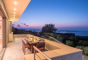 3 bedrooms - Villa Isidora - Stunning Stylish 3-bedroom Villa (Sitia)