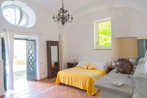 6 Schlafzimmer, kostenloses WLAN, Bettwäsche