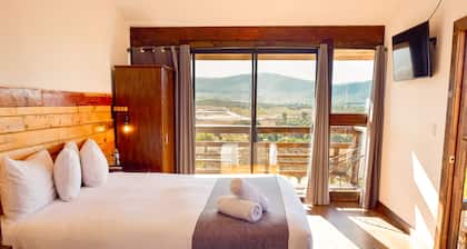 Selah Hotel