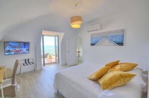 2 Schlafzimmer, Schreibtisch, Bügeleisen/Bügelbrett, kostenloses WLAN