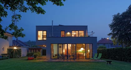 House on the Havelbogen directly on the water with canoe and jetty, terrace apartment*****