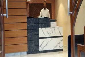 Interior - Goroomgo Royal View Digha (Kanthi)