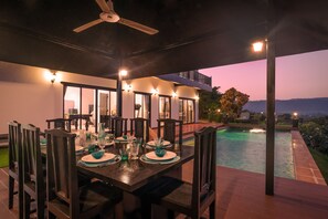 Panoramic Villa | Terrace/patio