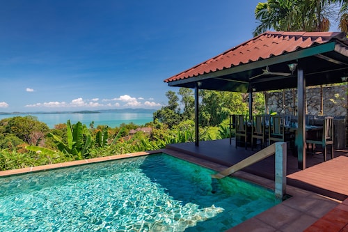 Picturesque 4br Cape Yamu  Pool Villa