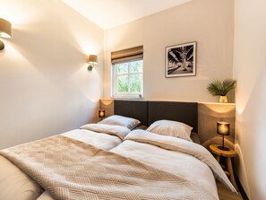 Vila | 5 quartos, individualmente mobiliados, roupa de cama