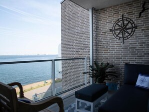 Apartment | Exterior - Modern Retreat With Private Sauna (Scherpenisse)