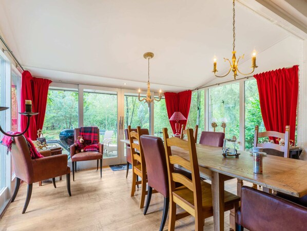 House | Dining - Beautiful Holiday Home in Baarle-nassau With Garden (Baarle-Nassau)