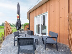 บ้านพัก | ระเบียง