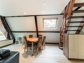 House | Dining