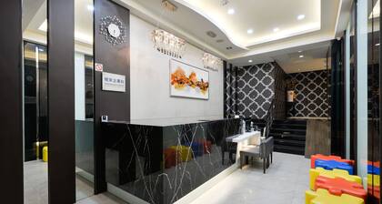 Taichung One Hotel