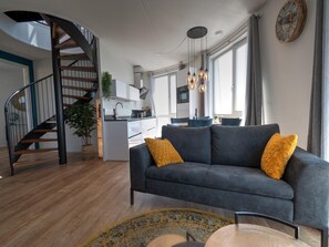 Apartment | Living room