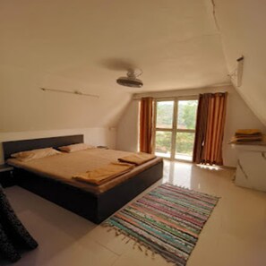 Basic Room - Gunjan Farms - Resort And Camping (Pune)
