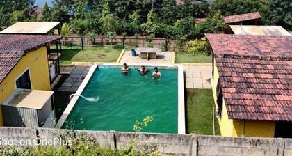 Gunjan Farms - Resort And Camping