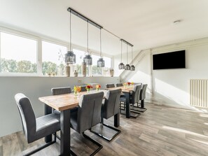 House | Dining - Holiday Home in Silvolde With Hot Tub (Silvolde)