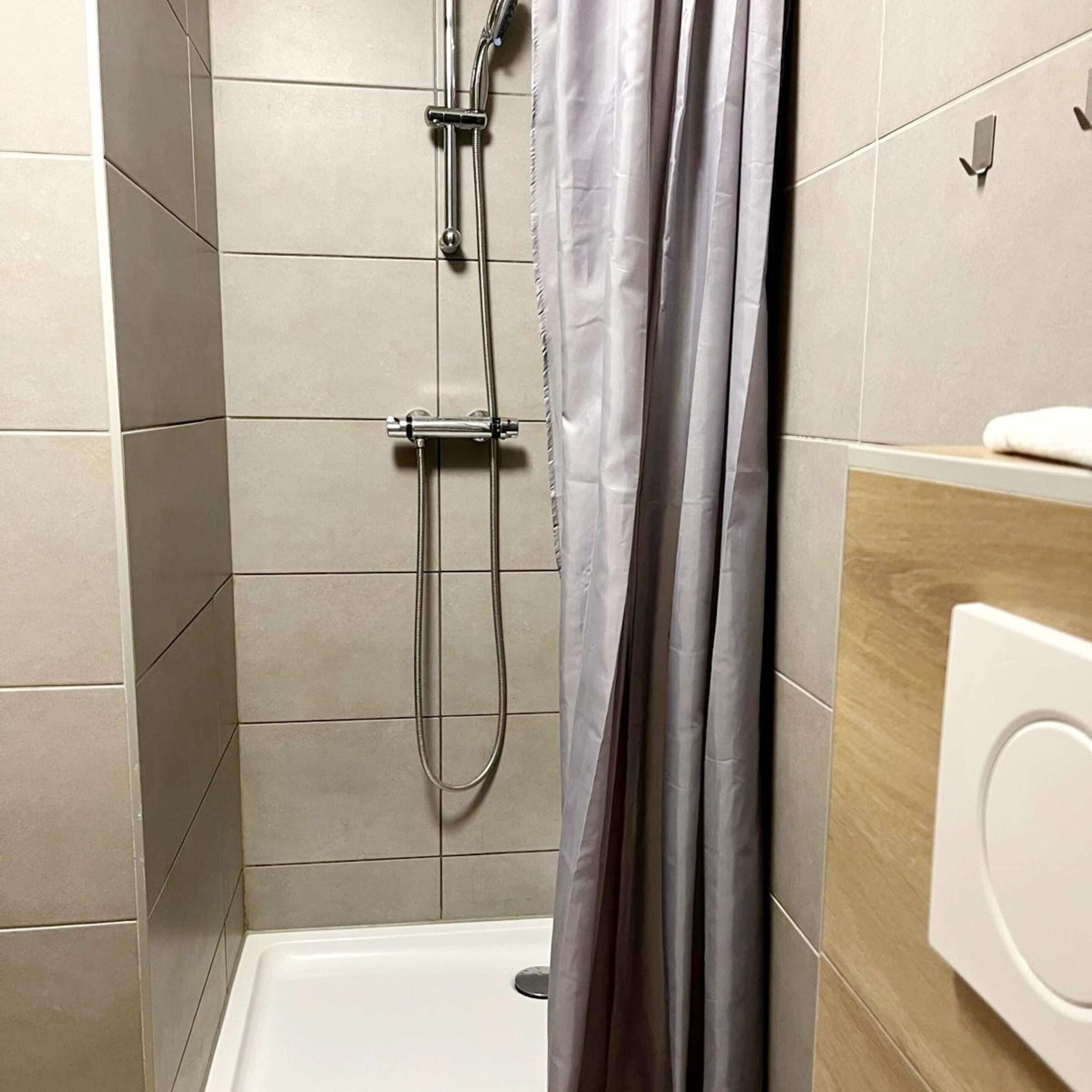 Cottage | Bathroom