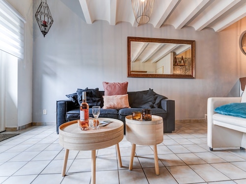 Pet-friendly Country Escape