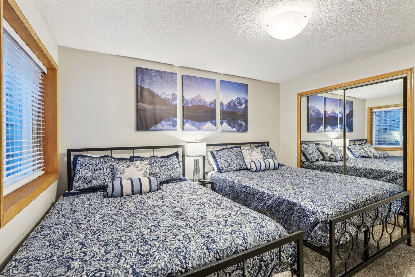2 bedrooms, iron/ironing board, WiFi (free), bed sheets