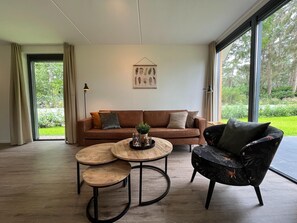 House | Living room - Chalet in Lochem Near Forest & Cycling (Lochem)